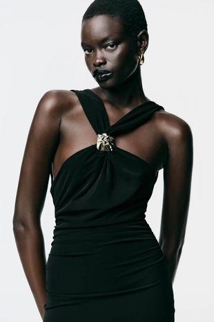 Платье с фурнитурой на запáхе- Заказать в России