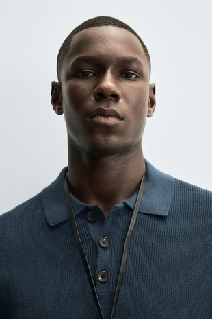 Поло из жемчужного трикотажа- Заказать в России