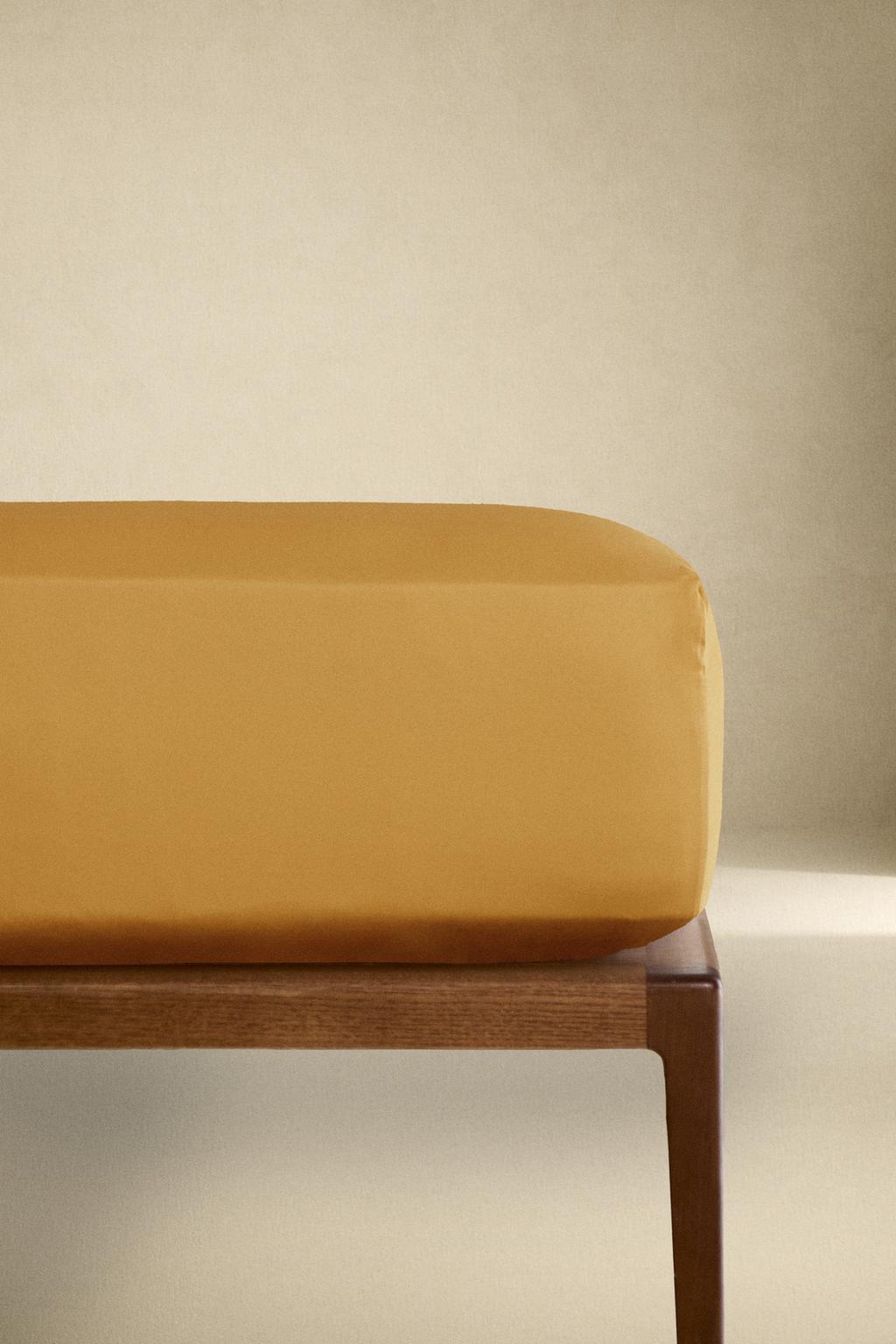 Сатиновое простыней с резинкой | 30 см в высоту (300 нитей)