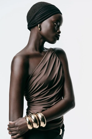 Боди асимметричного кроя со сборками- Заказать в России