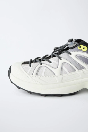 Спортивные кроссовки для горного туризма- Заказать в России