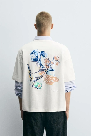 Футболка с комбинированным принтом- Заказать в России