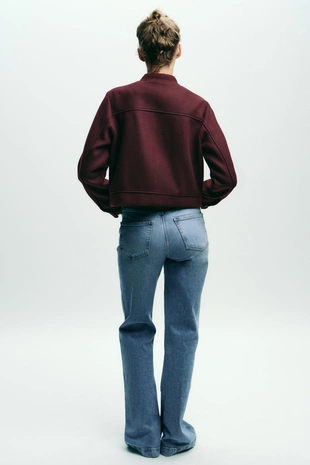 Короткая куртка из мягкой ткани- Заказать в России