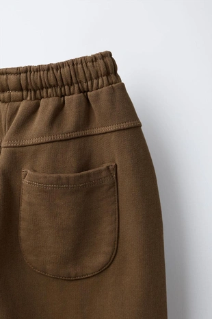 Брюки прямого кроя из мягкой ткани с логотипом