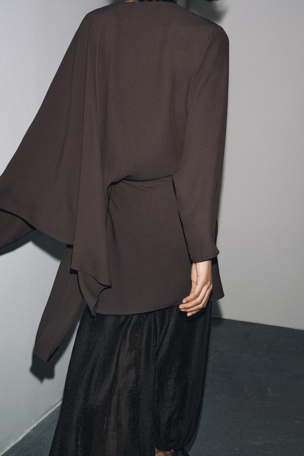 БЛУЗА НА ЗАПÁХ С АСИММЕТРИЧНЫМ НИЗОМ — ZW COLLECTION