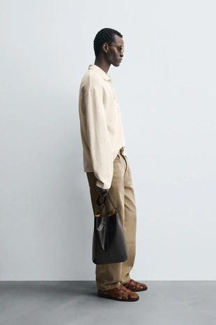 Поло с текстурой и шнурком- Заказать в России