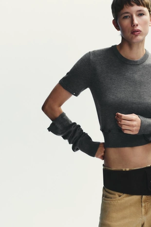 Трикотажный джемпер с пуговицами- Заказать в России