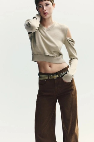 Трикотажный джемпер с пуговицами и съемной отделкой- Заказать в России