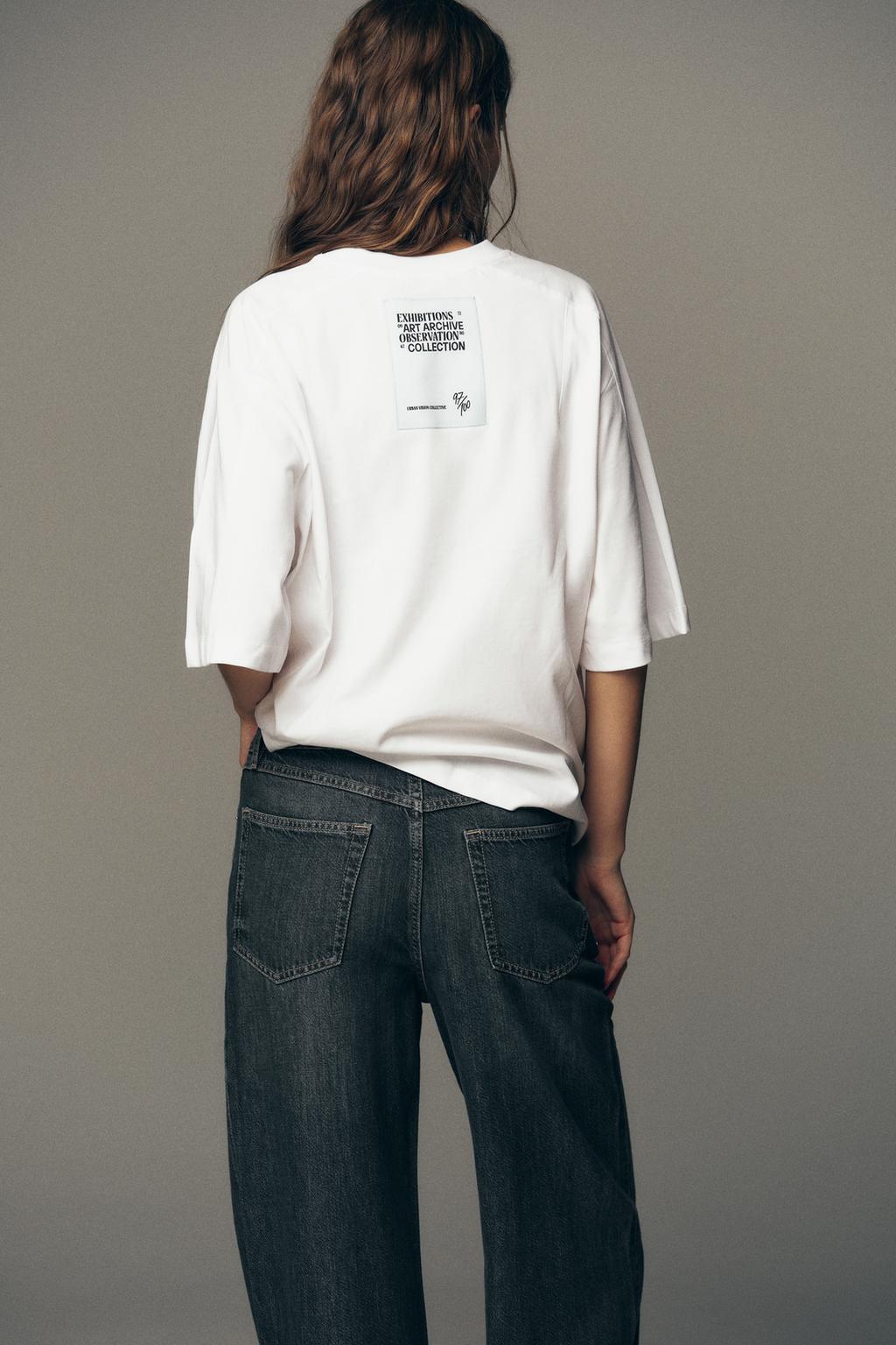 ФУТБОЛКА BOXY FIT С ЭТИКЕТКОЙ