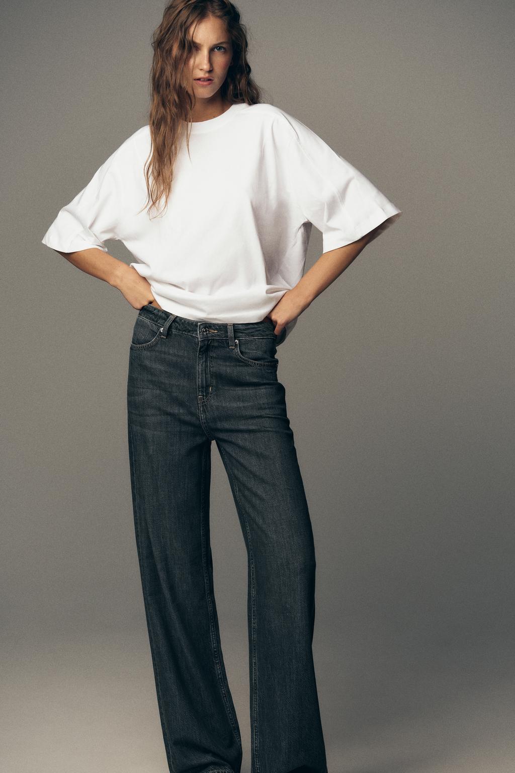 ФУТБОЛКА BOXY FIT С ЭТИКЕТКОЙ