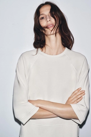 Толстовка с рукавами реглан