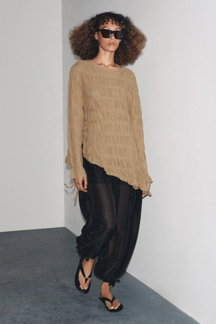 Трикотажный топ со сборками- Заказать в России