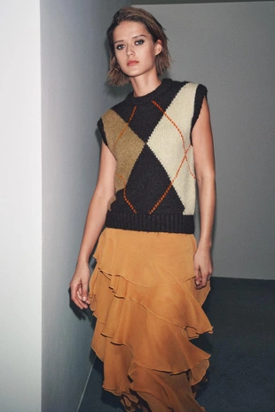 Трикотажный жилет с узором «ромбы»- Заказать в России