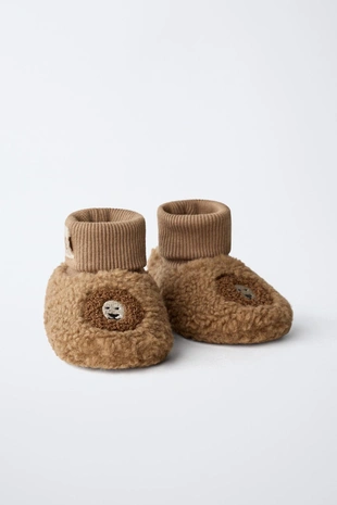 Тапочки-носки с львом - Заказать в России