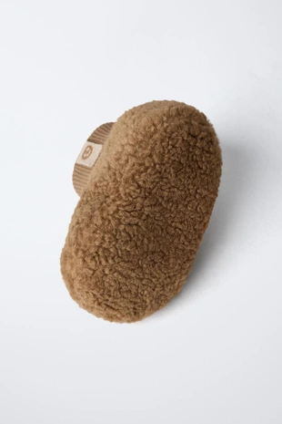 Тапочки-носки с львом