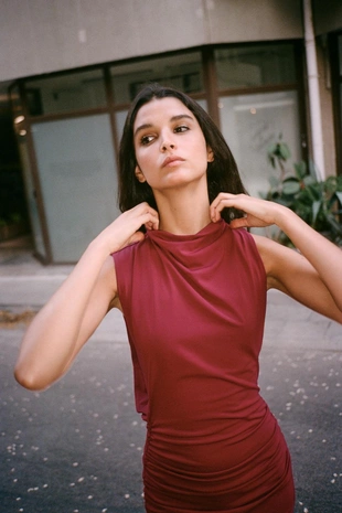 Длинное платье со сборками- Заказать в России