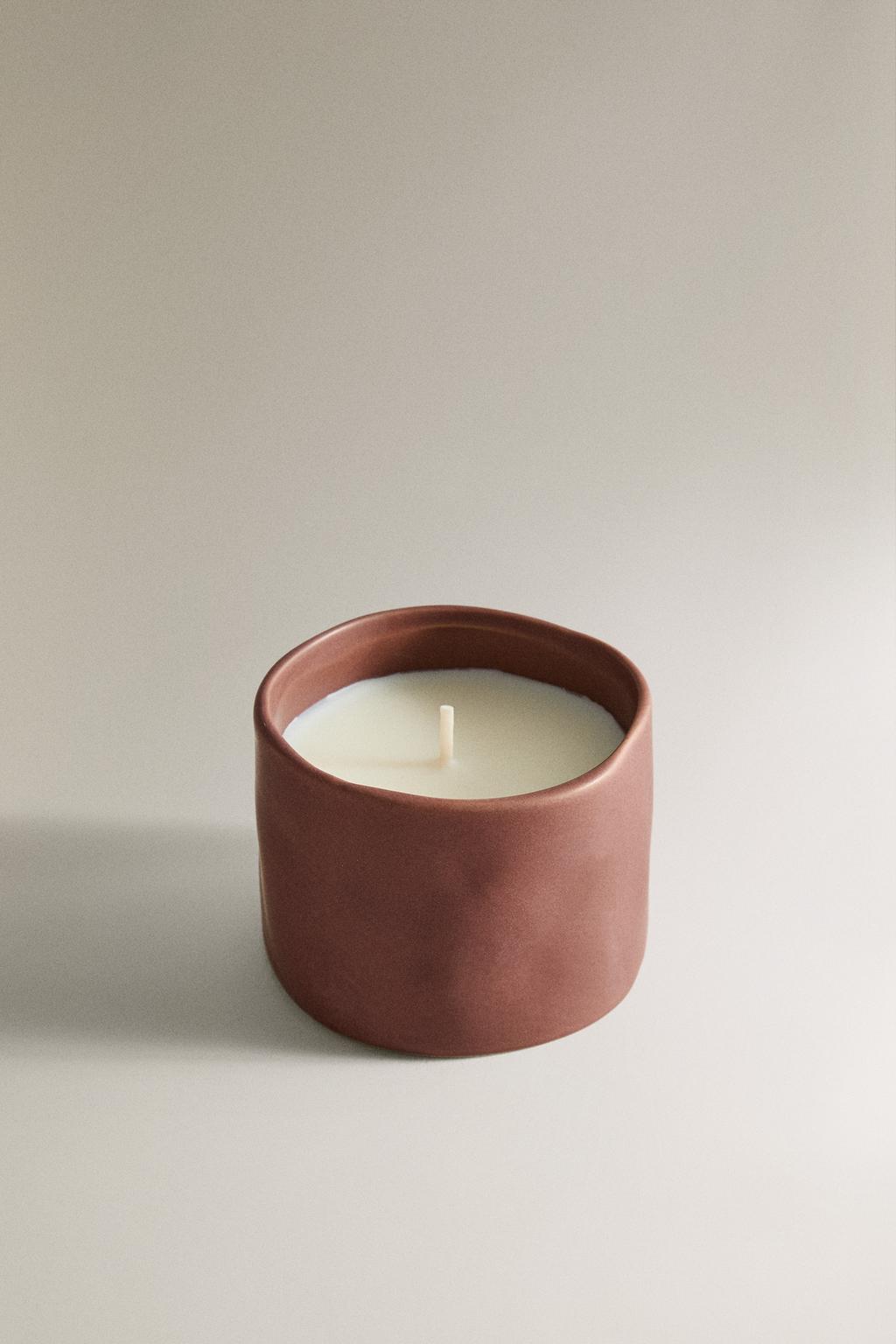 Декоративная свеча с ароматом floral beyond (150 г)