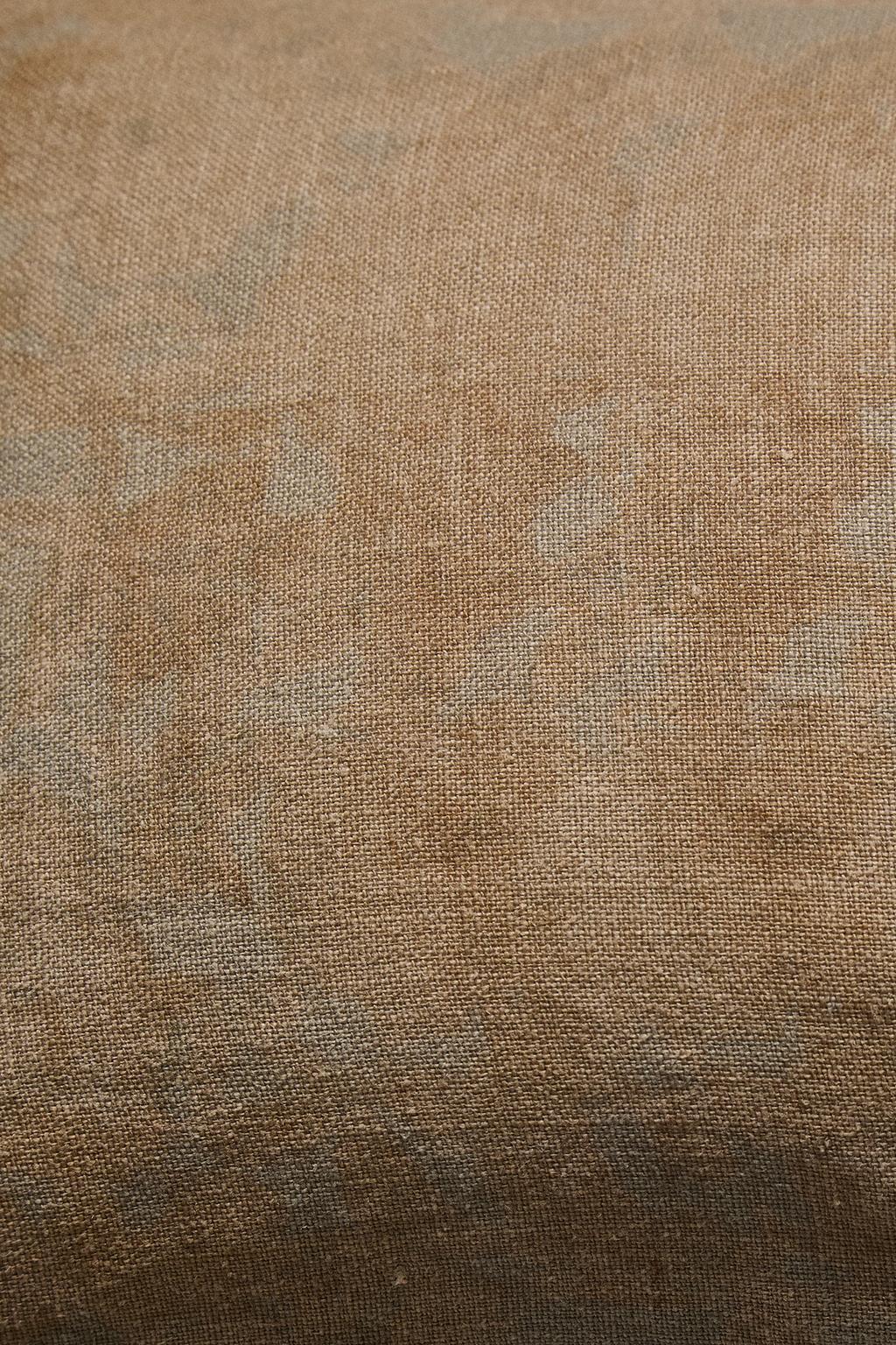 Подушка с цветочным принтом zara