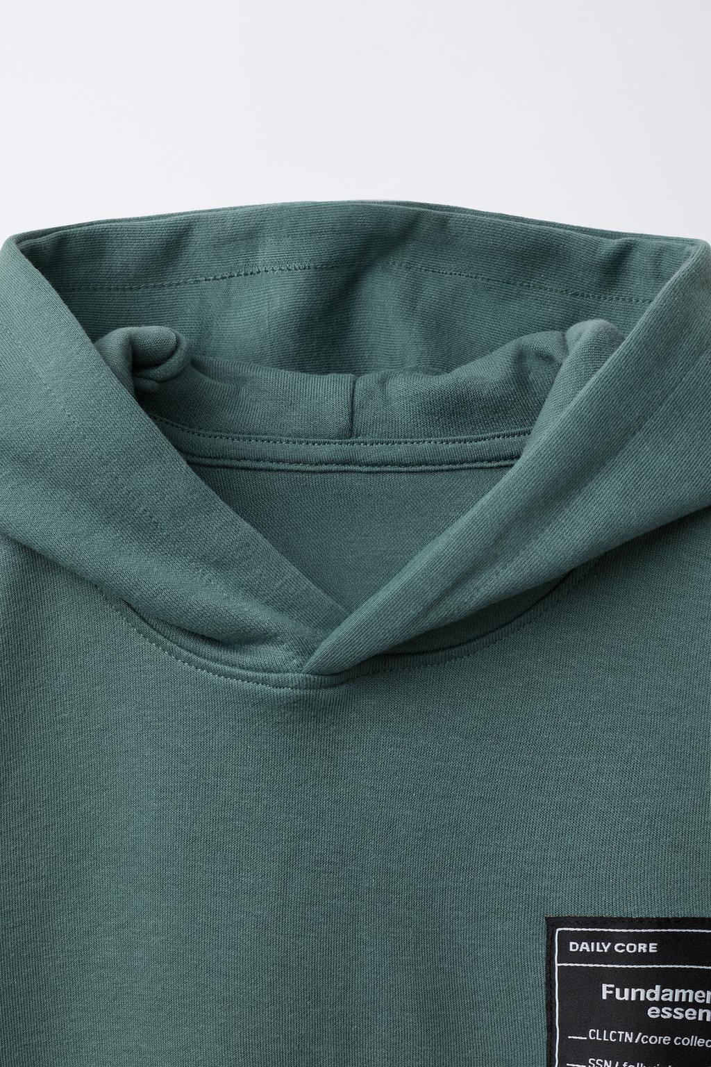 INTERLOCK SHORT SLEEVE HOODIE AND BERMUDA SHORTS SET