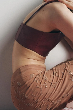 Бралетт с бретелями с эффектом кожи- Заказать в России