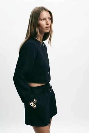 Бермуды с ремнем- Заказать в России