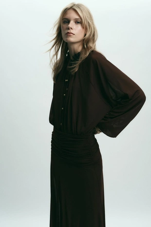 Длинное платье со сборками- Заказать в России