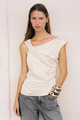 Жаккардовый топ асимметричного кроя- Заказать в России