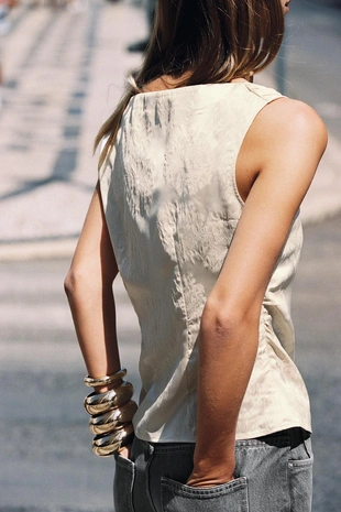 Жаккардовый топ асимметричного кроя- Заказать в России