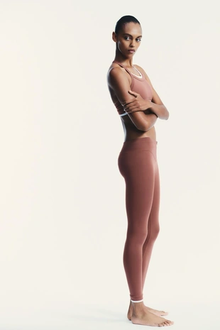 Спортивный топ с эффектом двойного- Заказать в России