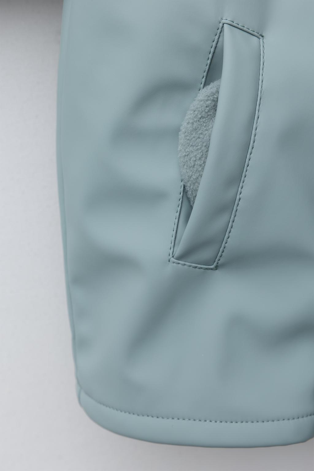 ПРОРЕЗИНЕННАЯ КУРТКА WATER REPELLENT