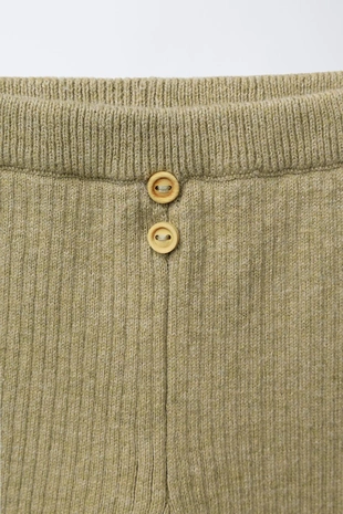 Легинсы в рубчик с пуговицами