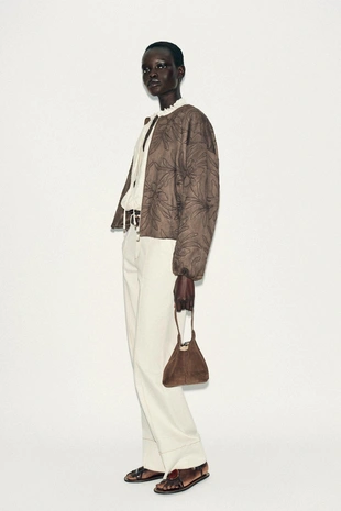 Бомбер с вышивкой под замшу- Заказать в России