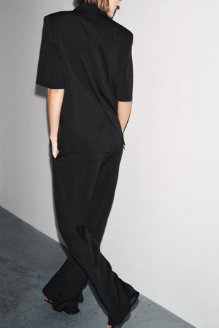 Брюки с защипами из текучей ткани — ZW COLLECTION- Заказать в России