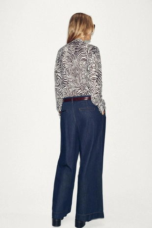 Блуза с анималистическим принтом и завязками- Заказать в России