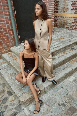 Брюки с ремнем- Заказать в России