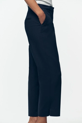 Брюки с разрезами снизу