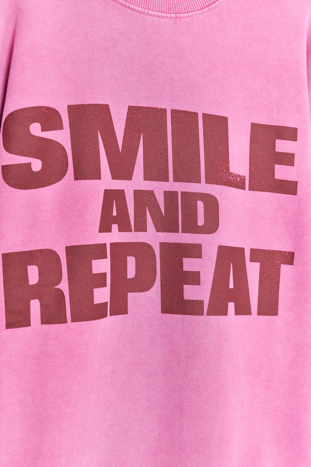 ТОЛСТОВКА С ЭФФЕКТОМ ПОТЕРТОСТИ SMILEY®