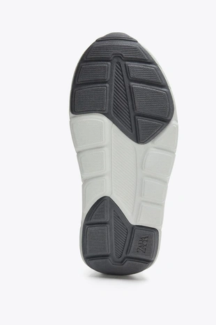 Беговые кроссовки- Заказать в России