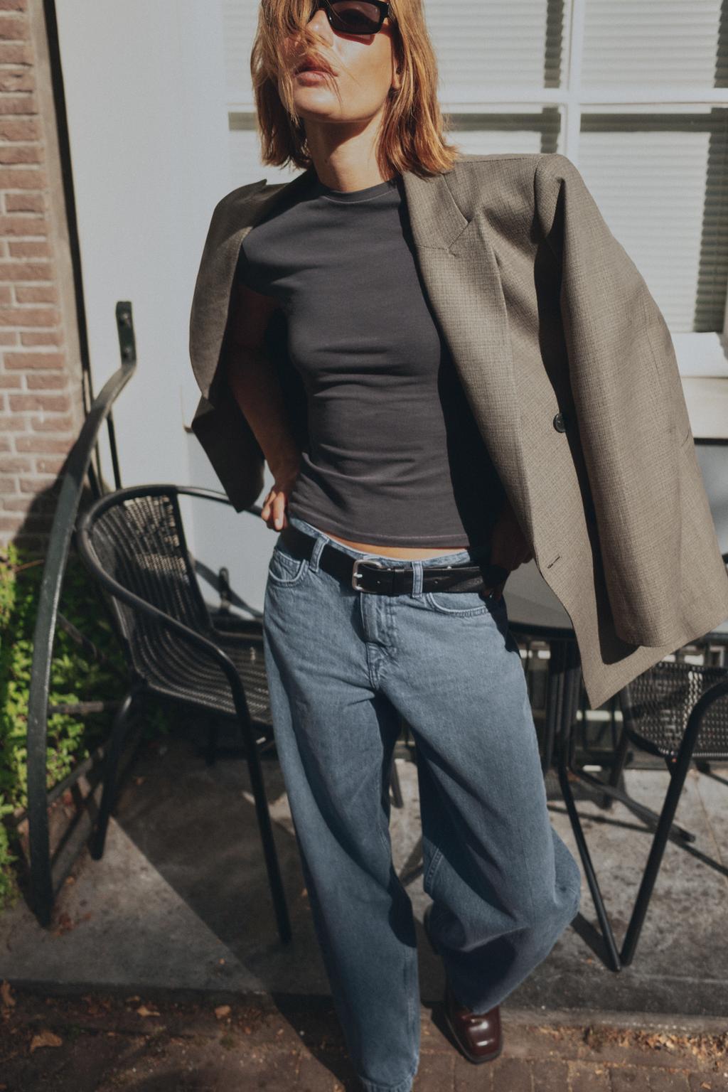 MID-WAIST BAGGY JEANS