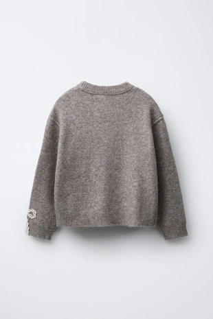 Свитер с кружевными бантами- Заказать в России