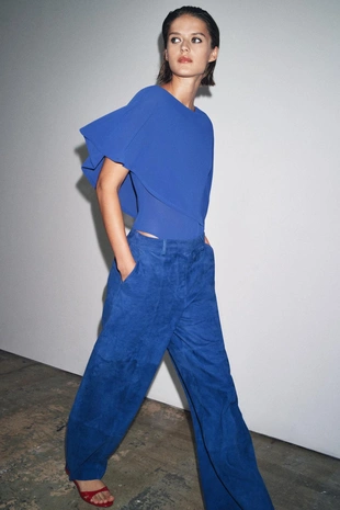 Боди с асимметричной накидкой- Заказать в России