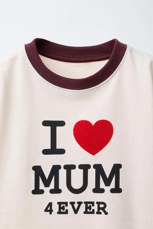 Лонгслив с контрастной надписью- Заказать в России