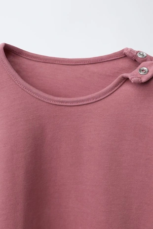 Набор из трех однотонных футболок- Заказать в России