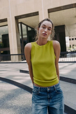 Light pistachio | 5755/128/534 - Zara Базовый трикотажный топ