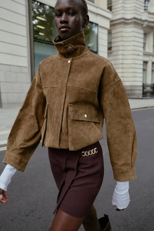 Бермуды со складками и цепочками- Заказать в России