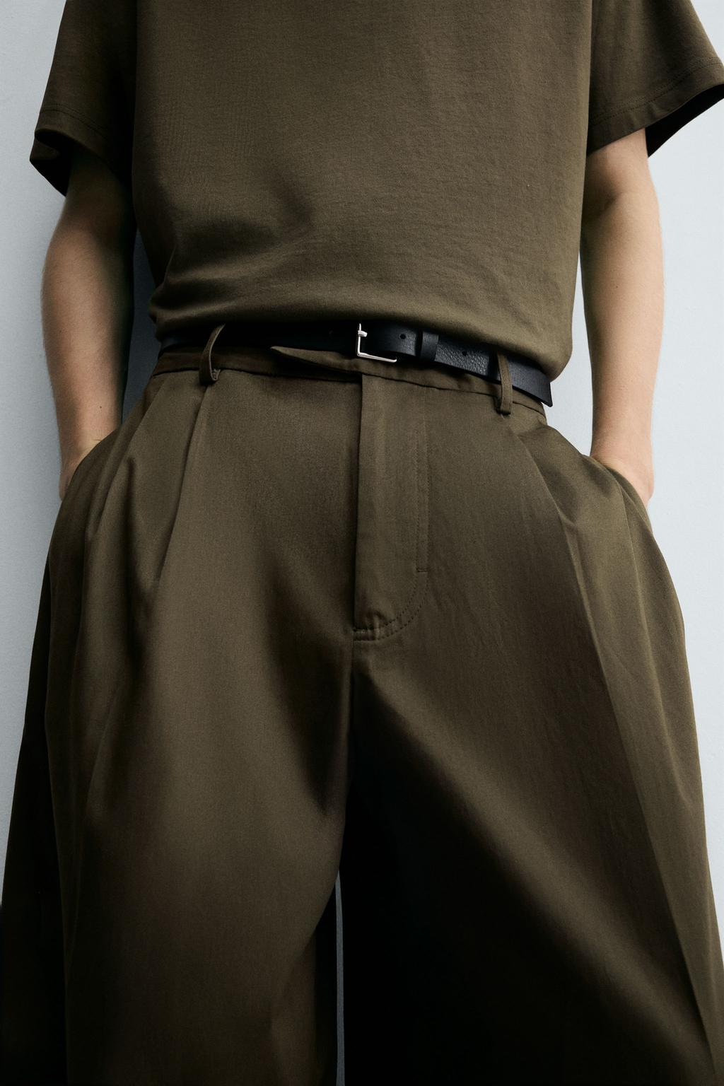 БРЮКИ RELAXED FIT СО СКЛАДКАМИ