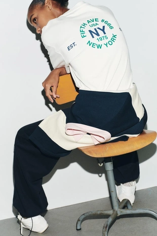 Футболка из хлопка с надписью- Заказать в России