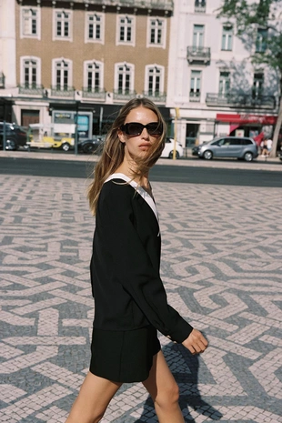 Креповое боди с контрастной отделкой- Заказать в России