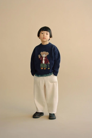 Свитер с узором «медведь на скейте»- Заказать в России