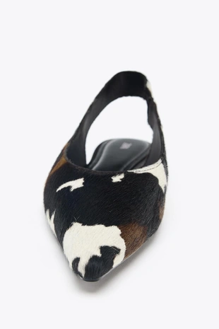 Балетки на ремешке из кожи- Заказать в России